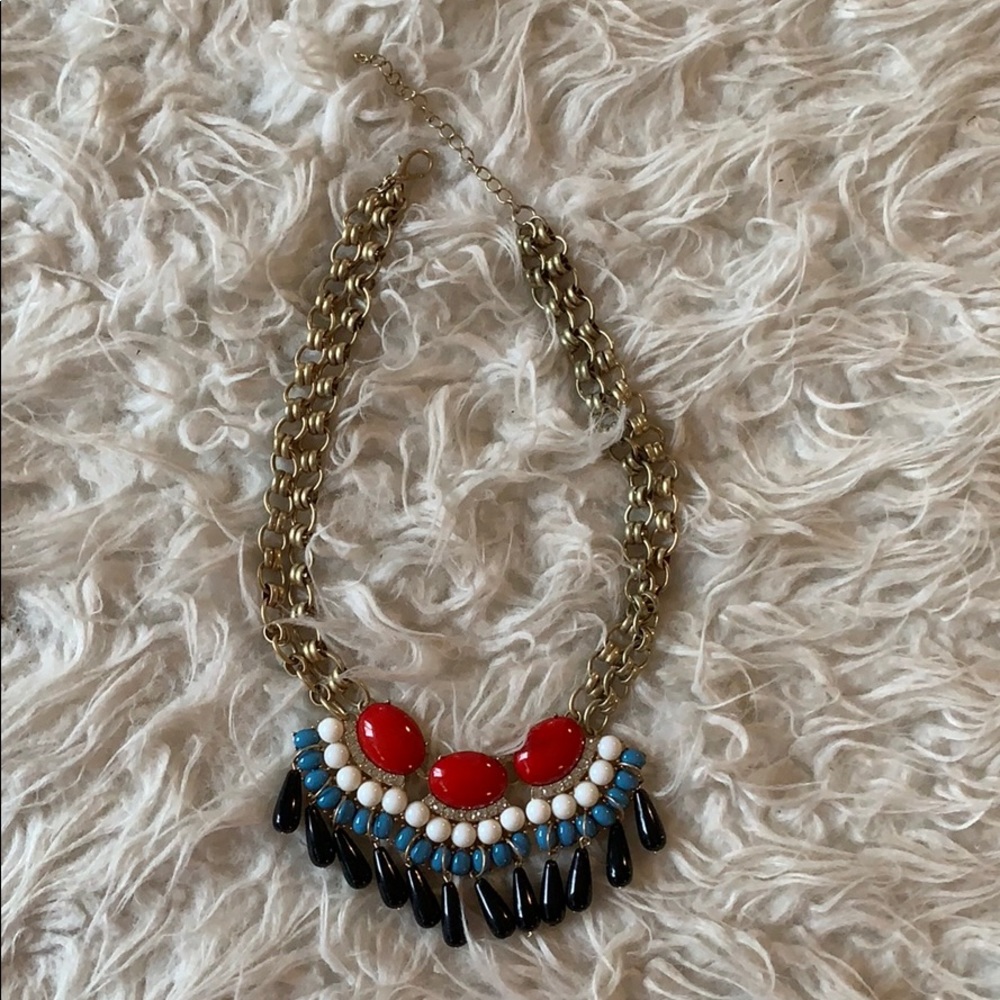 Costume jewelry necklace with multi colored beads